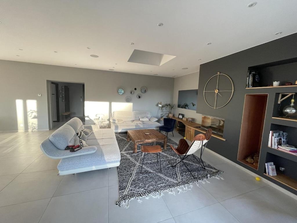 Grande Villa De Luxe Périgueux Eksteriør billede